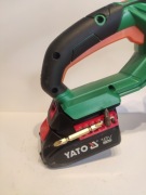 Adapter przejściówka baterii Yato 18V Li-Ion do FLO 18V Li-ION