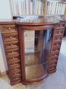 witryna/komoda przeszklona półokrągła