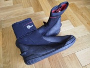buty nurkowe 6,5mm roz. 37 z Decathlon