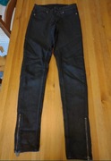 Spodnie rurki Cheap Monday Mid Spray Zip Black 24-25 czarne jeans 