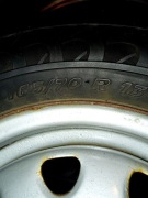 Sprzedam dwie opony zimowe MATADOR SILIKA 165/70/13, tel 796 004 849