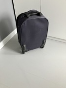 Walizka czarna, kabinowa