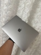 MacBook Pro 13" 2016 i5 8GB 500GB Touch Bar Space Gray - 134 cykle