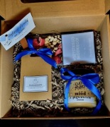 Box prezent czekolada herbata miód Dzień Dziadka