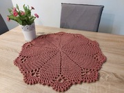 Bieżnik ręcznie robiony na szydełku 