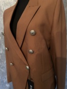 Piękna marynarka Balmain r.L