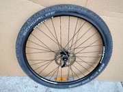 koło 28" GIANT z oponą SCHWALBE, na tarcze