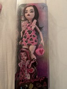 Monster high draculaura 
