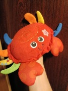 Krab wibrujący do nauki raczkowania winfun