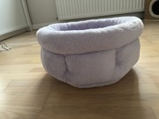 Pluszowe legowisko dla małego zwierzaka 