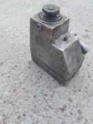 Podnośnik dwutłokowy 5ton Prl