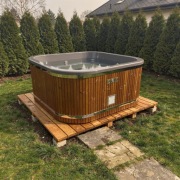 BALIA kwadratowa 200cm x 200cm OD RĘKI Jacuzzi Hot Tub Bania Jacuzzi