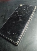 Xperia z1 na czesci zbita niewiem czy dziala