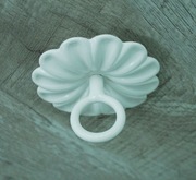 Wieszak Hak Uchwyt sufitowy kuty na doniczkę - Biały RAL 9002 (W59)