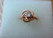 Złoty PIERŚCIONEK próba 585, waga 3,4 g Stan IDEALNY DO 17 GRUDNIA