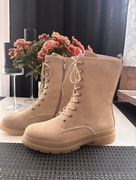 Botki beżowe Tamaris