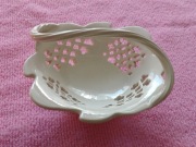 Royal Creamware  koszyczek na drobiazgi