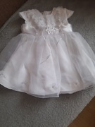 Sukieneczka  z dodatkami do chrztu 