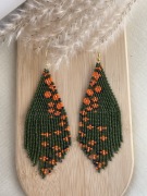 Kolczyki z japońskich koralików.