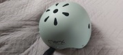 Kask dziecięcy Momi regulowany 47-58 cm unisex