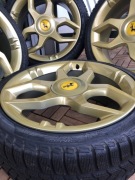  Alufelgi Toora Abarth Schumacher 7x17 4x98 i Pirelli Sottozero 205/40/17