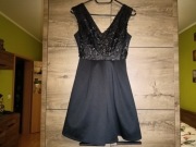Mała czarna z cekinami atmosphere r. 34