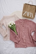 Zestaw dwóch swetrów wiosennych różowych vintage