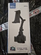 Uniwersalny kubek samochodowy na tablet/ telefon