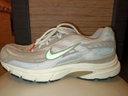 Nike Initiator HJ7683 buty męskie sportowe rozm. 42,5