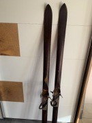 Stare drewniane narty retro unikat 205 cm kolekcjonerskie początek XX wieku