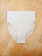 Figur body super r. 40/42 modelujące