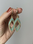 Kolczyki z japońskich koralików.