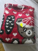 Sweter damski cieplutki i przyjemny . Miś, serduszka.