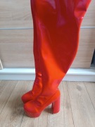 Czerwone mega kozaki 