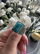 Pierścionek vintage z turkusowym kamieniem w kolorze srebrnym 