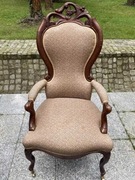 Fotel antyk rzezbiony brazowy