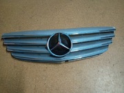 Atrapa / grill przedni Mercedes-Benz C-Class W204 A2048880135 – oryginał