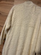 Długi kardigan kremowy włochacz