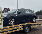 Ćwiartka błotnik lewy tył OPEL ASTRA J HB z22c