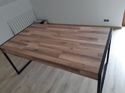 Nowy, nieużywany stół