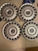 VOLVO C30 C70 S40 V50 oryginal kolpak 