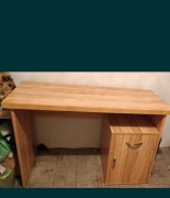 Biurko szklane dla dziecka 