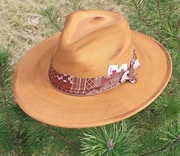Kapelusz brązowy