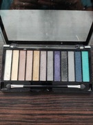 Paleta cieni revolution redemption essential 