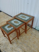 Stoliki kawowe z blatem ceramicznym 
