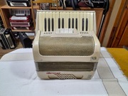 Akordeon Corona 40 basów III Chory