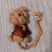 Zabawka figurka stworek ozdoba z worka jutowego handmade 