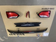Chrysler pacifica p68228941ae , 6zd33axrab klapa tylna części