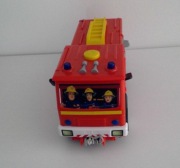 SIMBA Strażak  Sam 2 w 1 rozkładany  wóz  strażacki / baza