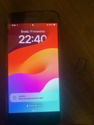 iPhone SE 2 generacja , uszkodzona tacka na karte sim